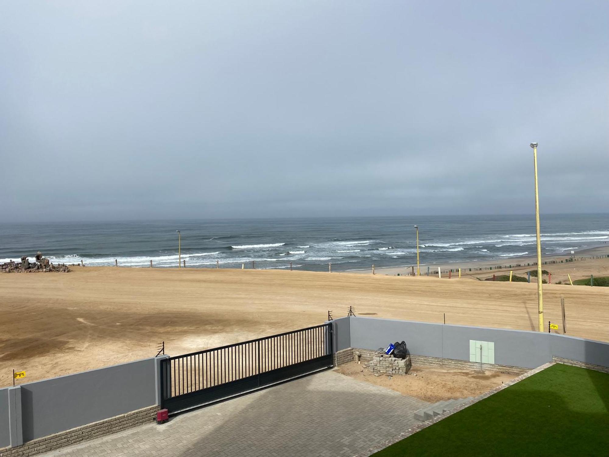 Diestrandwolf Sea View Self Catering Henties Bay Exterior photo